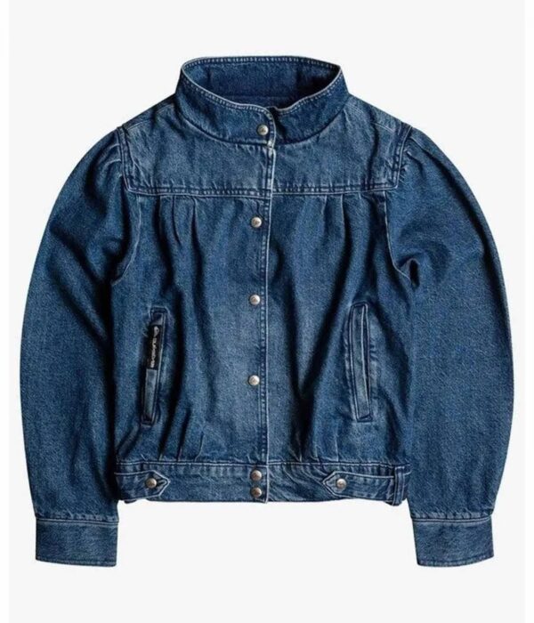 Natalia Dyer Stranger Things S04 Jacket