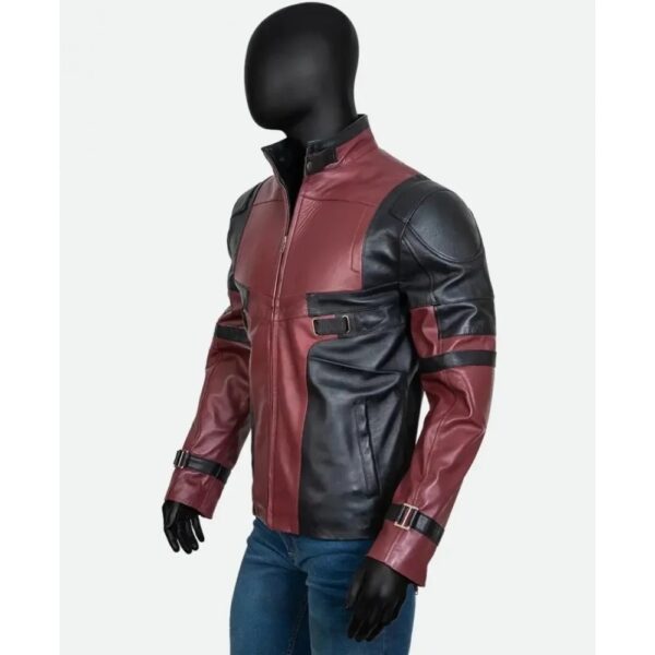 compressed ryan reynolds deadpool red leather jacket 1000x1000h.jpg